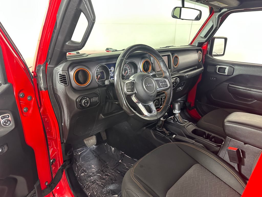 Used 2021 Jeep Gladiator Mojave w/ Cold Weather Group AWD/4WD image 16