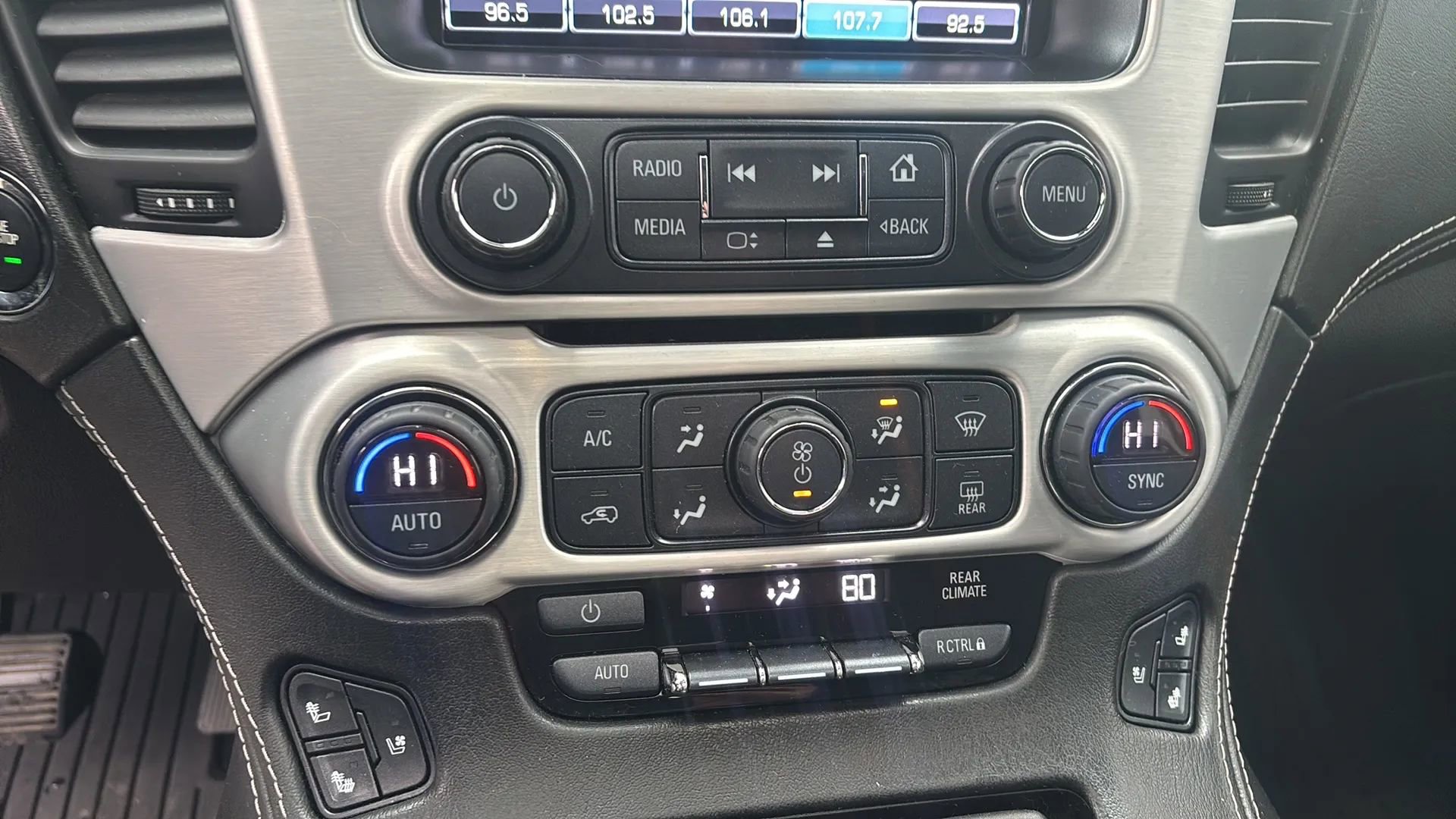 Used 2017 GMC Yukon SLT w/ Open Road Package image 39