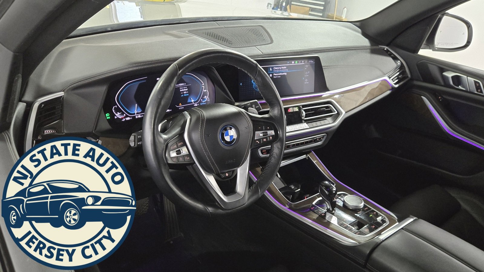 Used 2023 BMW X5 xDrive45e w/ Climate Comfort Package image 10