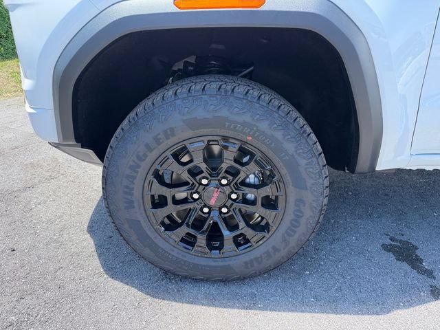 New 2026 GMC Canyon Elevation w/ Convenience Package RWD image 14