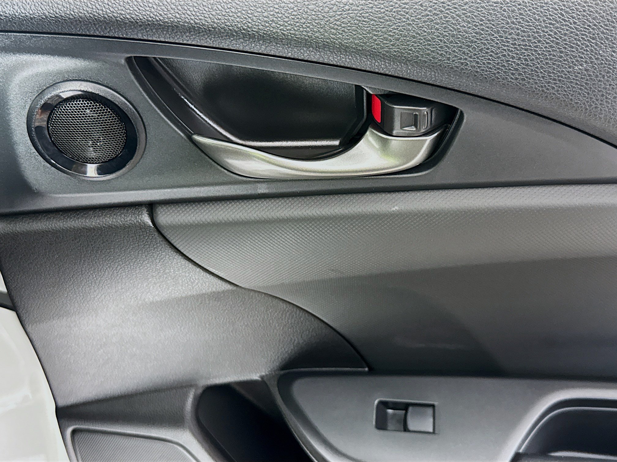Used 2020 Honda Civic Sport image 29