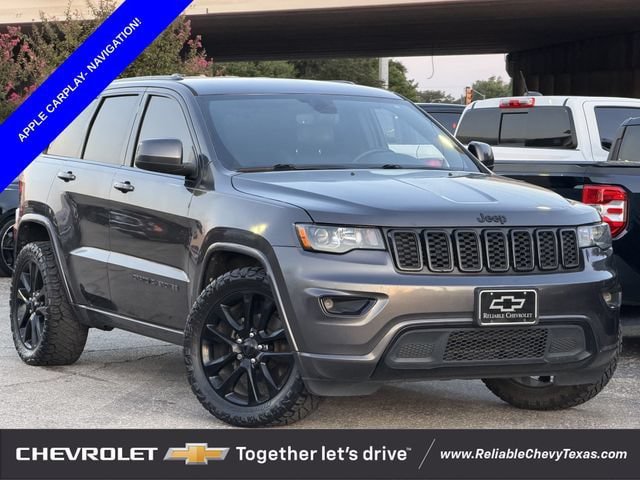 Used 2019 Jeep Grand Cherokee Altitude RWD image 2