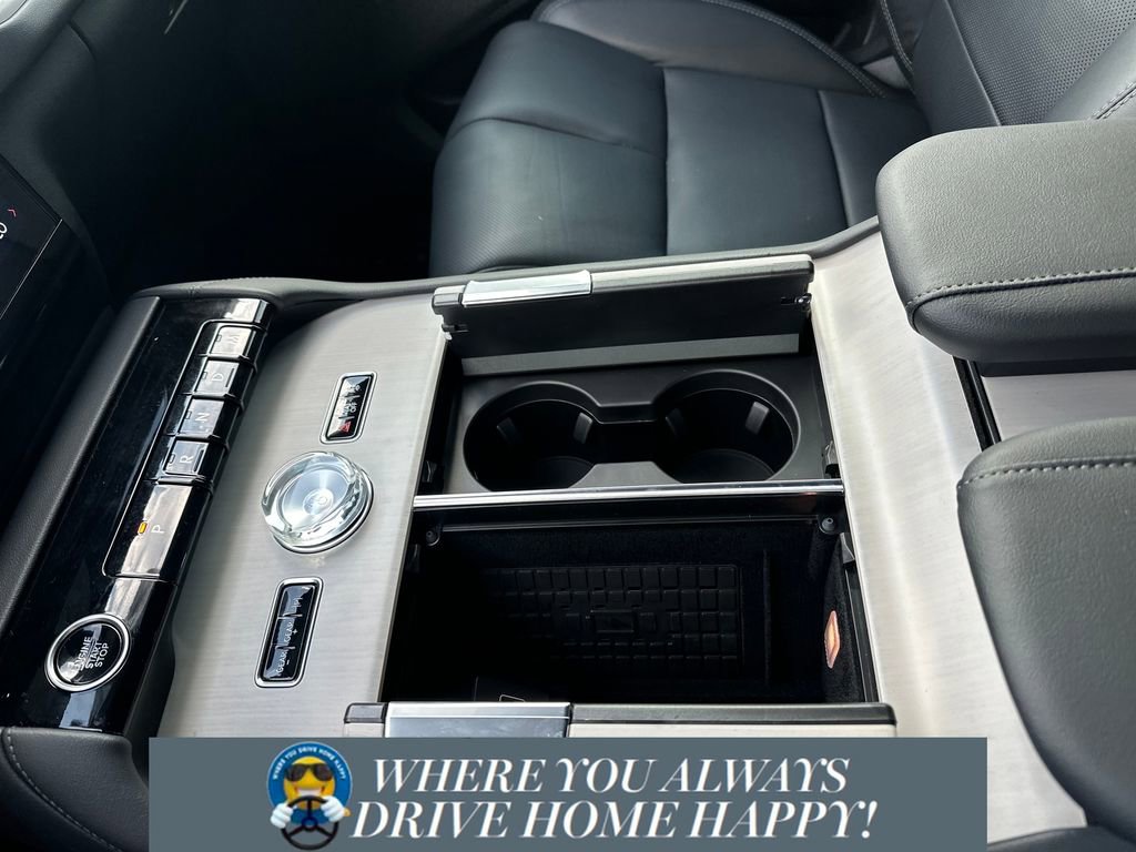 New 2025 Lincoln Navigator L Reserve w/ Jet Appearance Package image 15