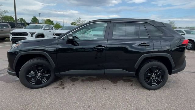 Used 2025 Toyota RAV4 XLE AWD/4WD image 5