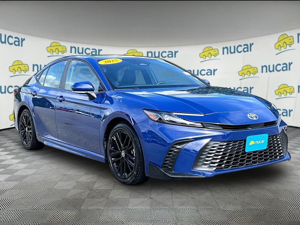 Used 2025 Toyota Camry SE