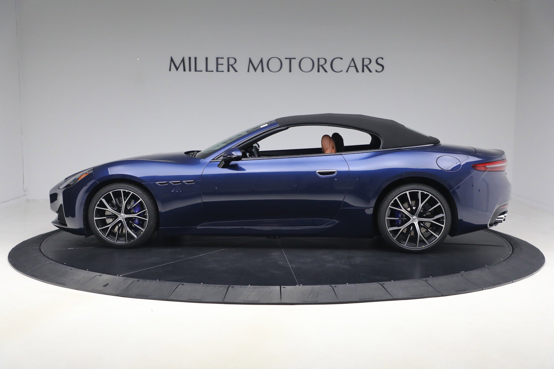 New 2026 Maserati GranCabrio Modena image 14