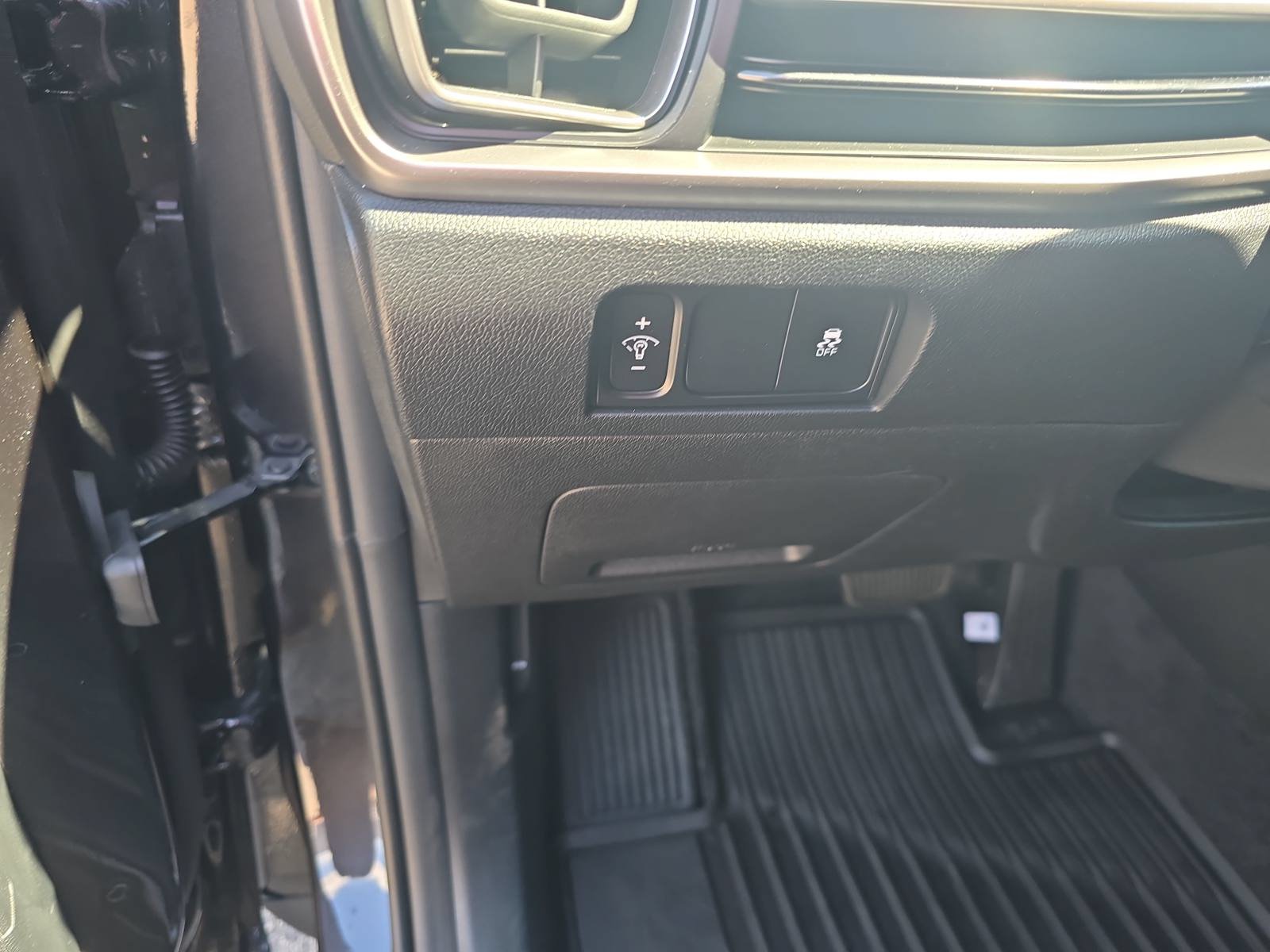 New 2026 Kia Sorento S w/ S Panoramic Sunroof Package FWD image 25
