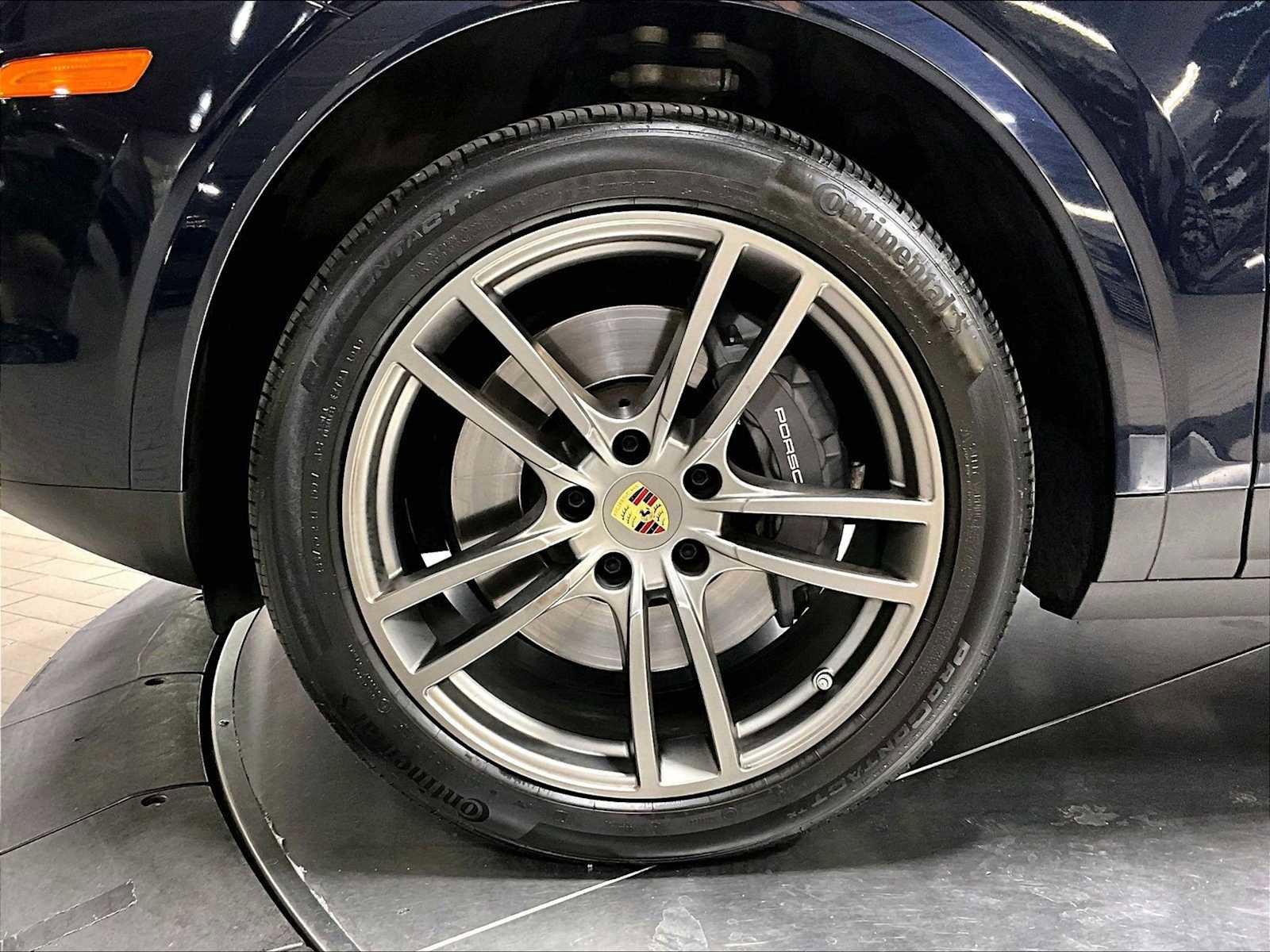 Used 2023 Porsche Cayenne image 14