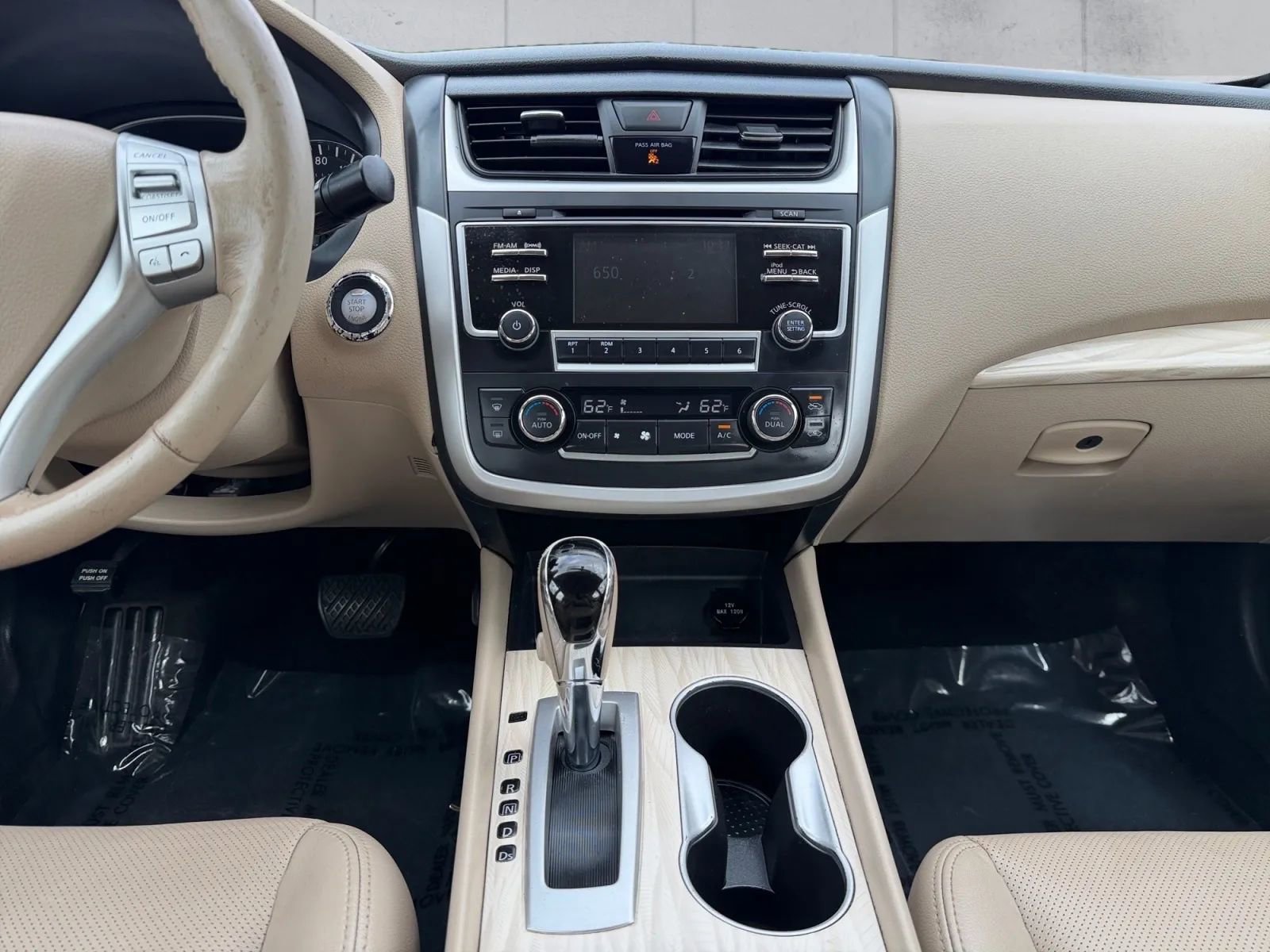 Used 2017 Nissan Altima 2.5 SL w/ Moonroof Package FWD image 13