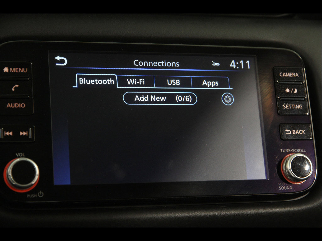 Used 2024 Nissan Kicks SR w/ Exterior Package FWD image 11