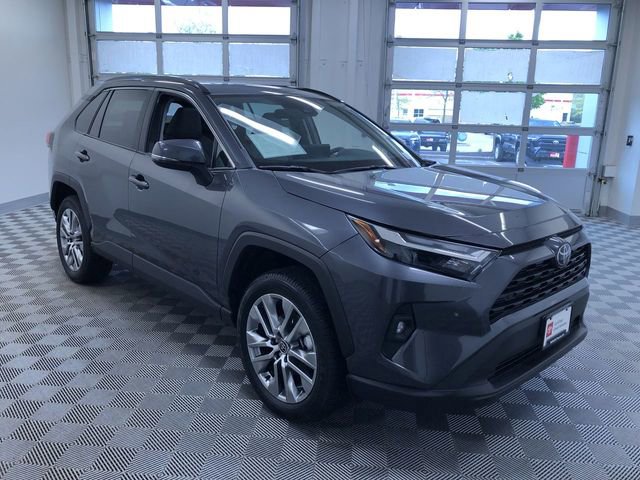 Certified 2023 Toyota RAV4 XLE Premium AWD/4WD image 35