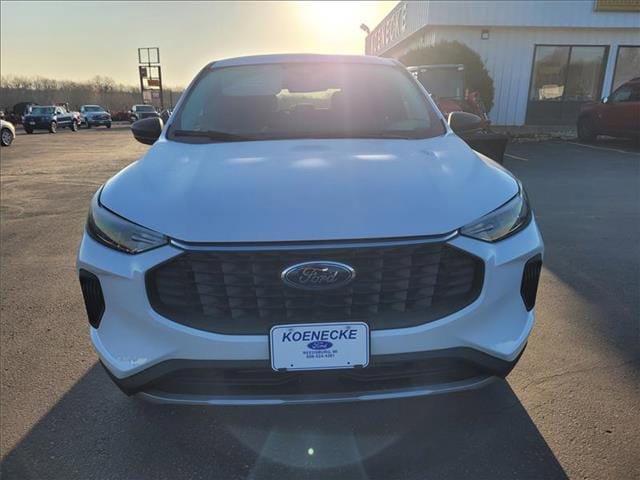 New 2026 Ford Escape Active w/ Tech Pack #1 AWD/4WD image 3