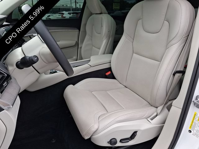 Certified 2025 Volvo XC90 T8 Ultra w/ Protection Package AWD/4WD image 17