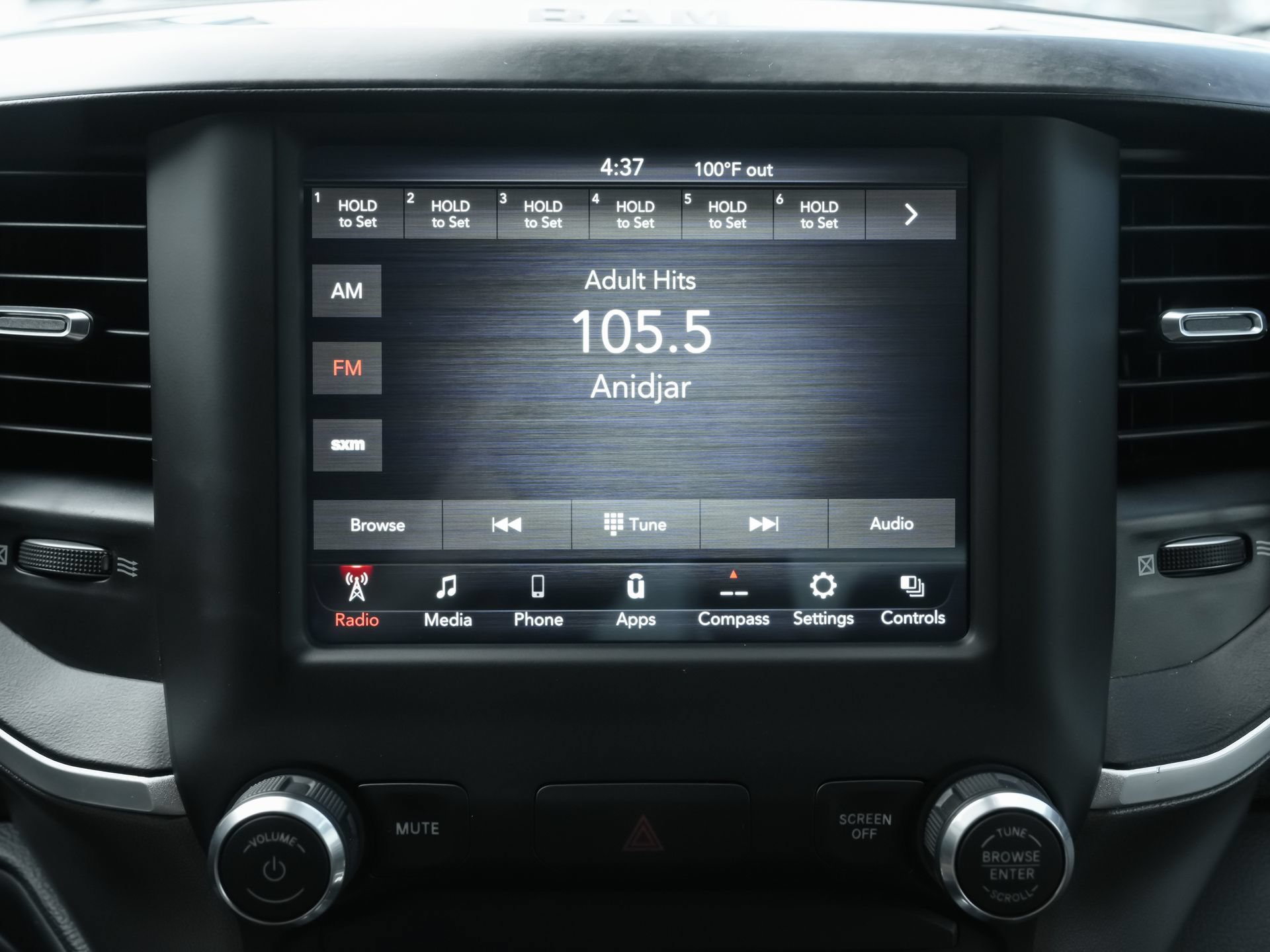 Used 2021 RAM 1500 Big Horn RWD image 14