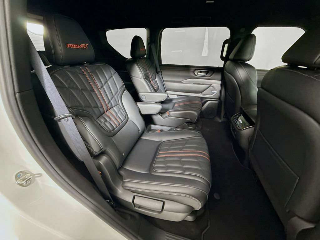 Used 2026 Nissan Armada PRO-4X w/ Captain's Chari Seat Package AWD/4WD image 28