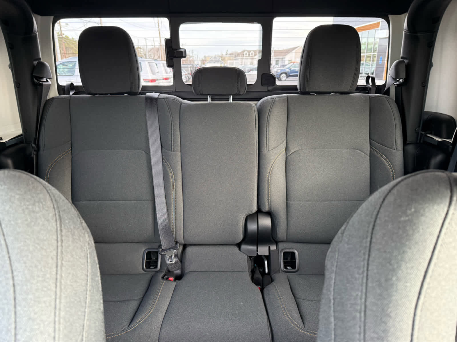 Used 2025 Jeep Gladiator Sport image 26