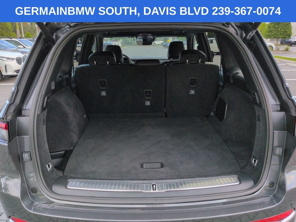 Used 2024 Jeep Grand Cherokee Overland w/ Trailer Tow Package AWD/4WD image 15