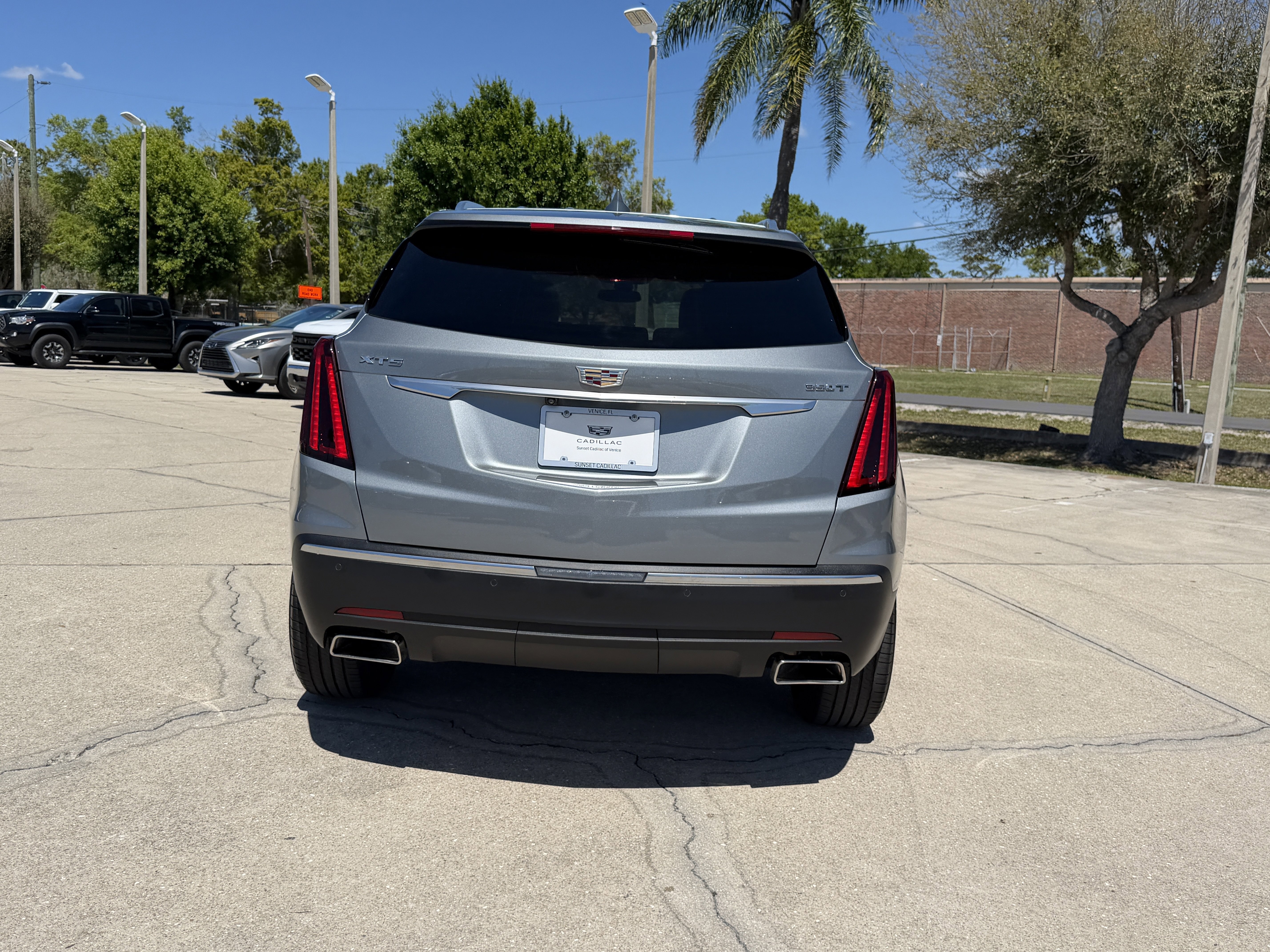 Used 2023 Cadillac XT5 Luxury image 4