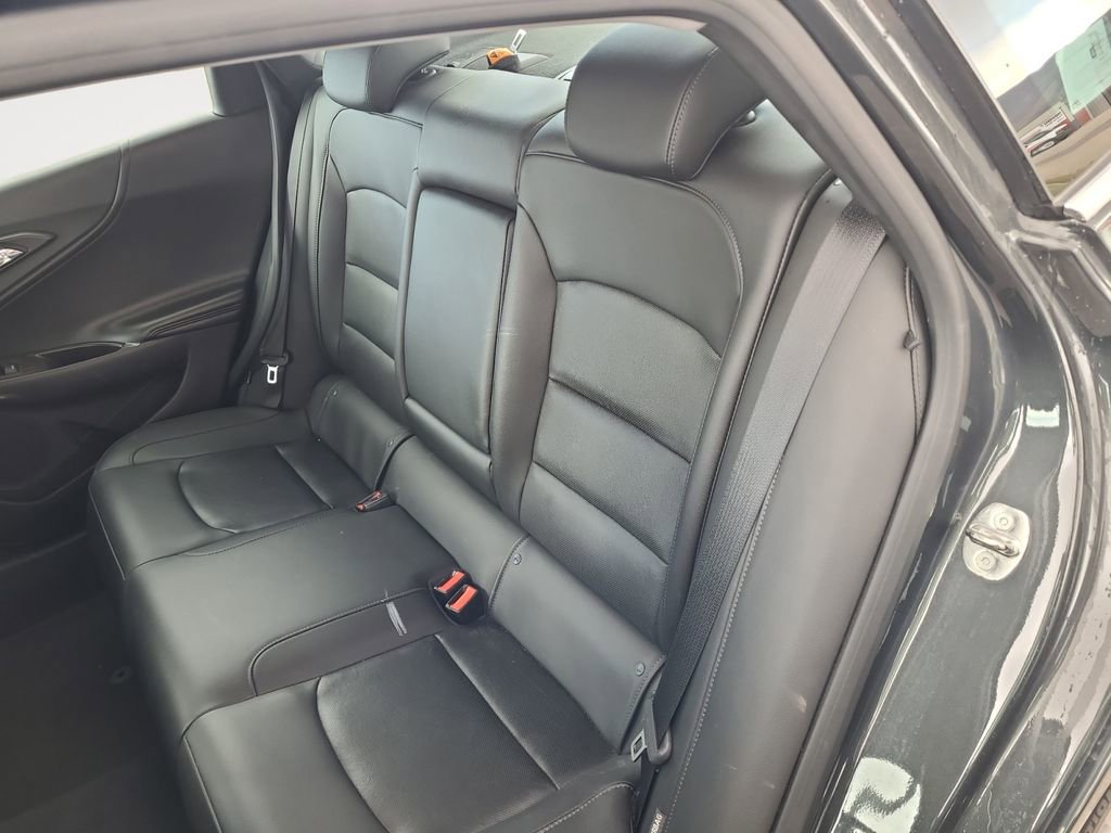 Used 2017 Chevrolet Malibu Premier w/ Premier Sun and Wheel Package FWD image 13