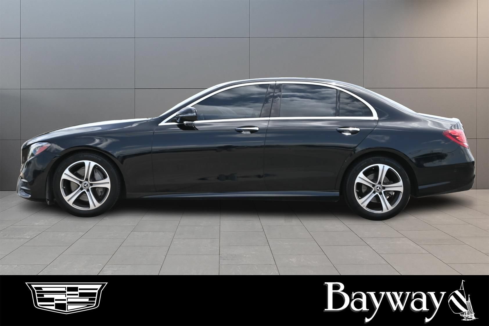 Used 2017 Mercedes-Benz E 300 image 5