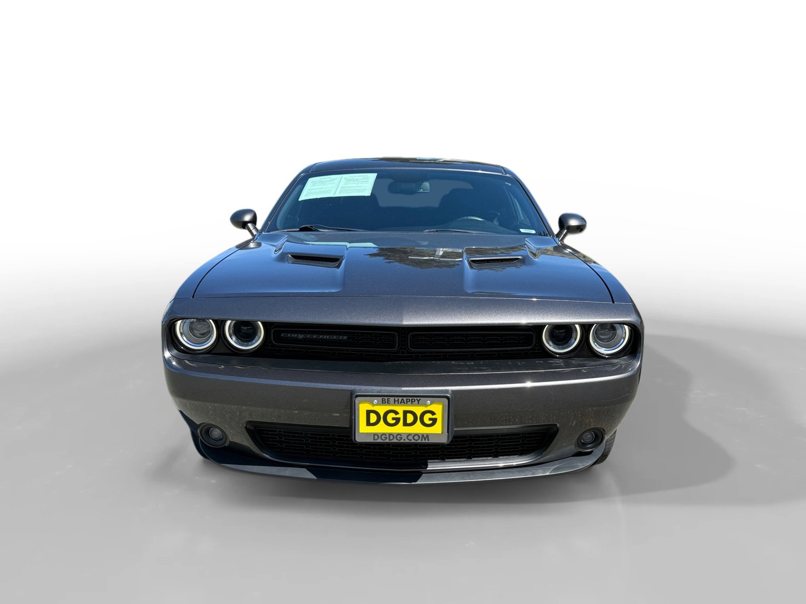 Used 2018 Dodge Challenger SXT w/ Blacktop Package image 8
