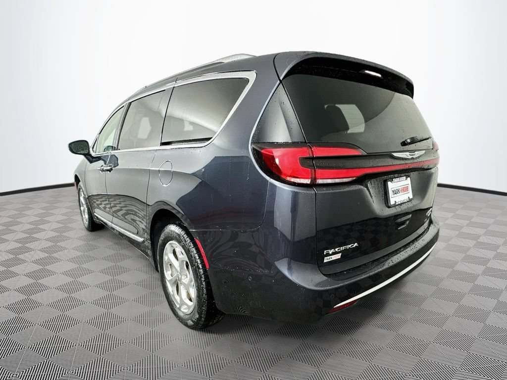 Certified 2021 Chrysler Pacifica Limited w/ Premium & Safety Sphere Group AWD/4WD image 7