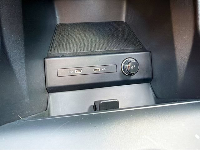 Used 2025 Audi Q4 e-tron Premium w/ Convenience Package RWD image 29