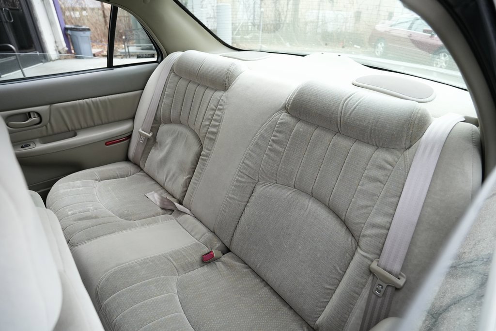 Used 1998 Buick Century Custom image 18