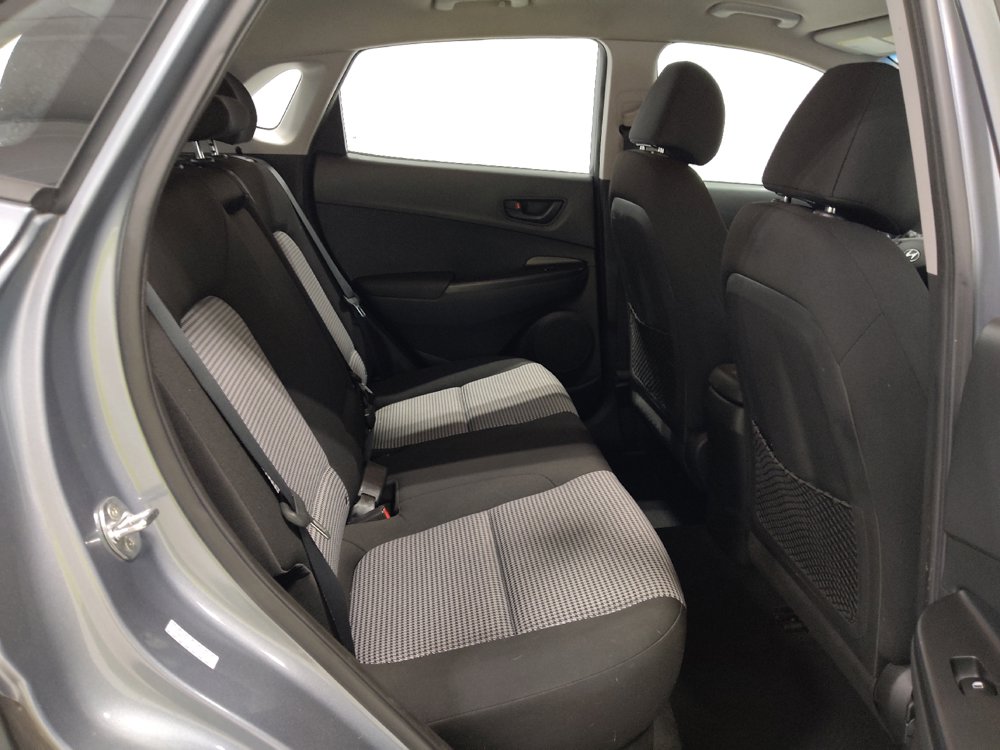 Used 2021 Hyundai Kona SE FWD image 19