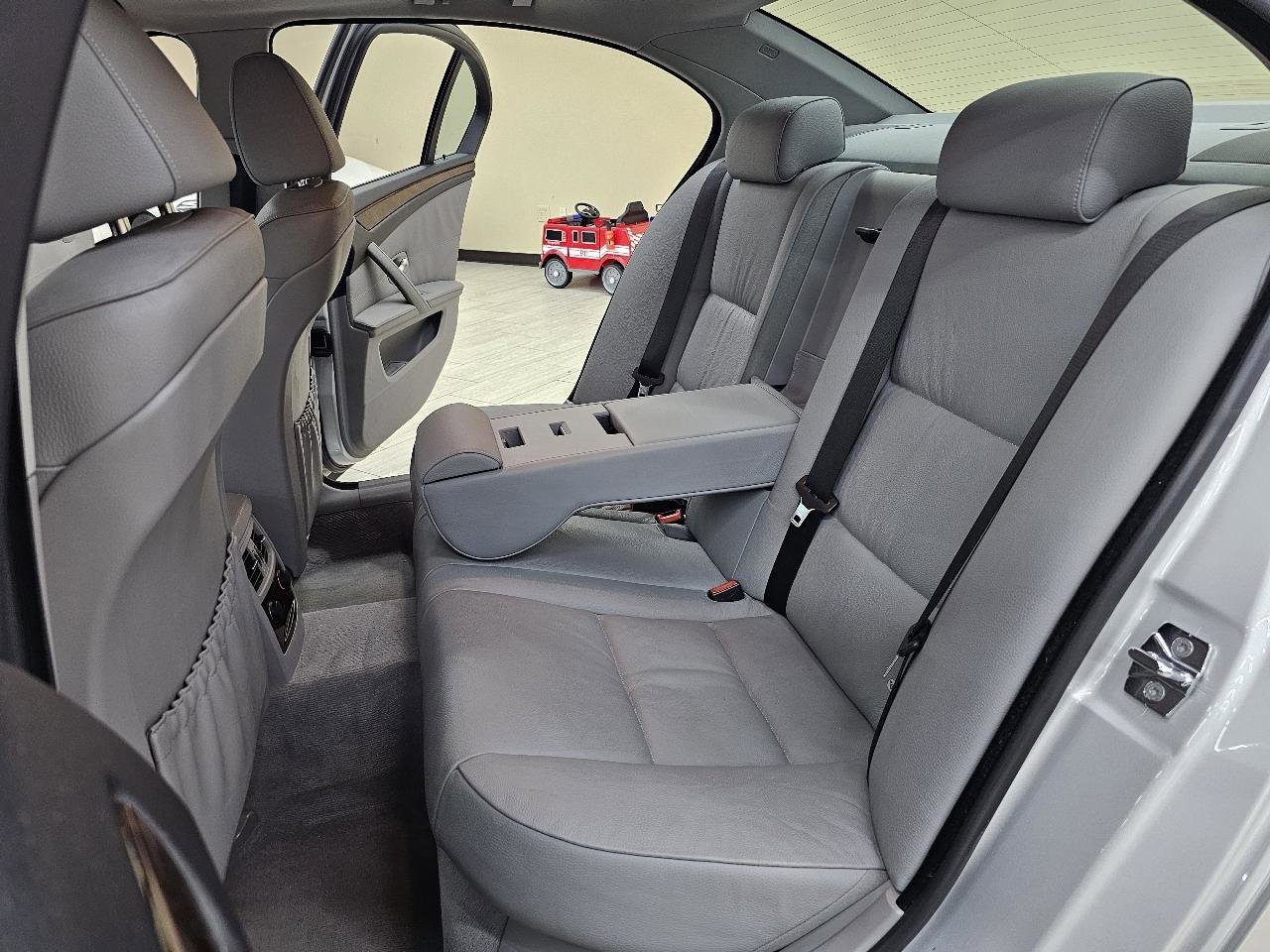 Used 2008 BMW 535i Sedan RWD image 22