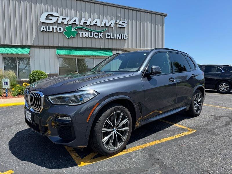Used 2020 BMW X5 xDrive40i w/ M Sport Package AWD/4WD image 3