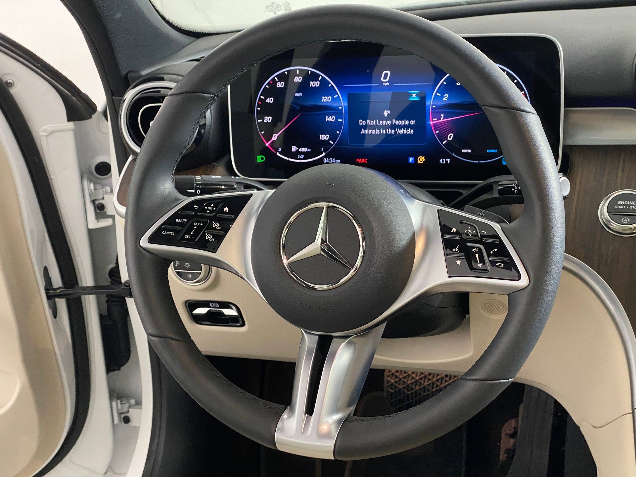 Certified 2025 Mercedes-Benz C 300 4MATIC Sedan image 16