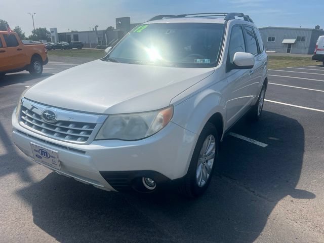 Used 2012 Subaru Forester 2.5X Limited AWD/4WD image 3