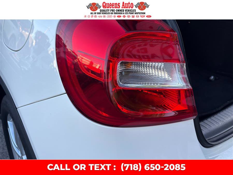 Used 2018 Mercedes-Benz GLA 250 4MATIC w/ Premium Package image 35