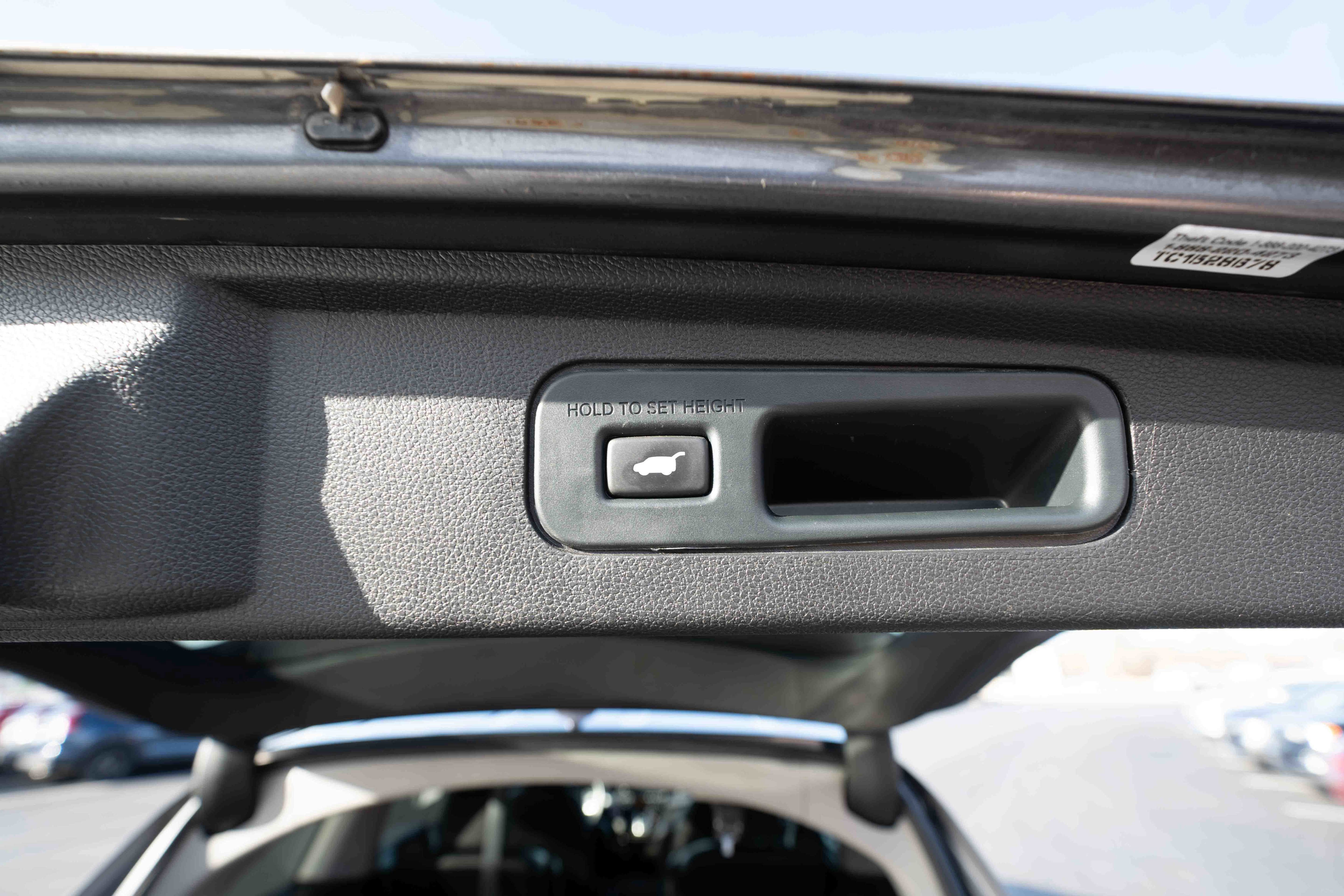 Certified 2024 Honda Odyssey Touring image 30