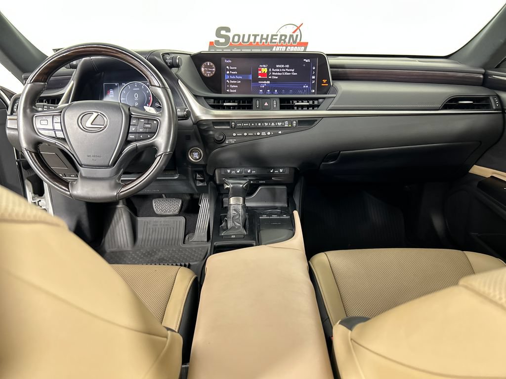 Used 2020 Lexus ES 350 w/ Premium Package FWD image 18
