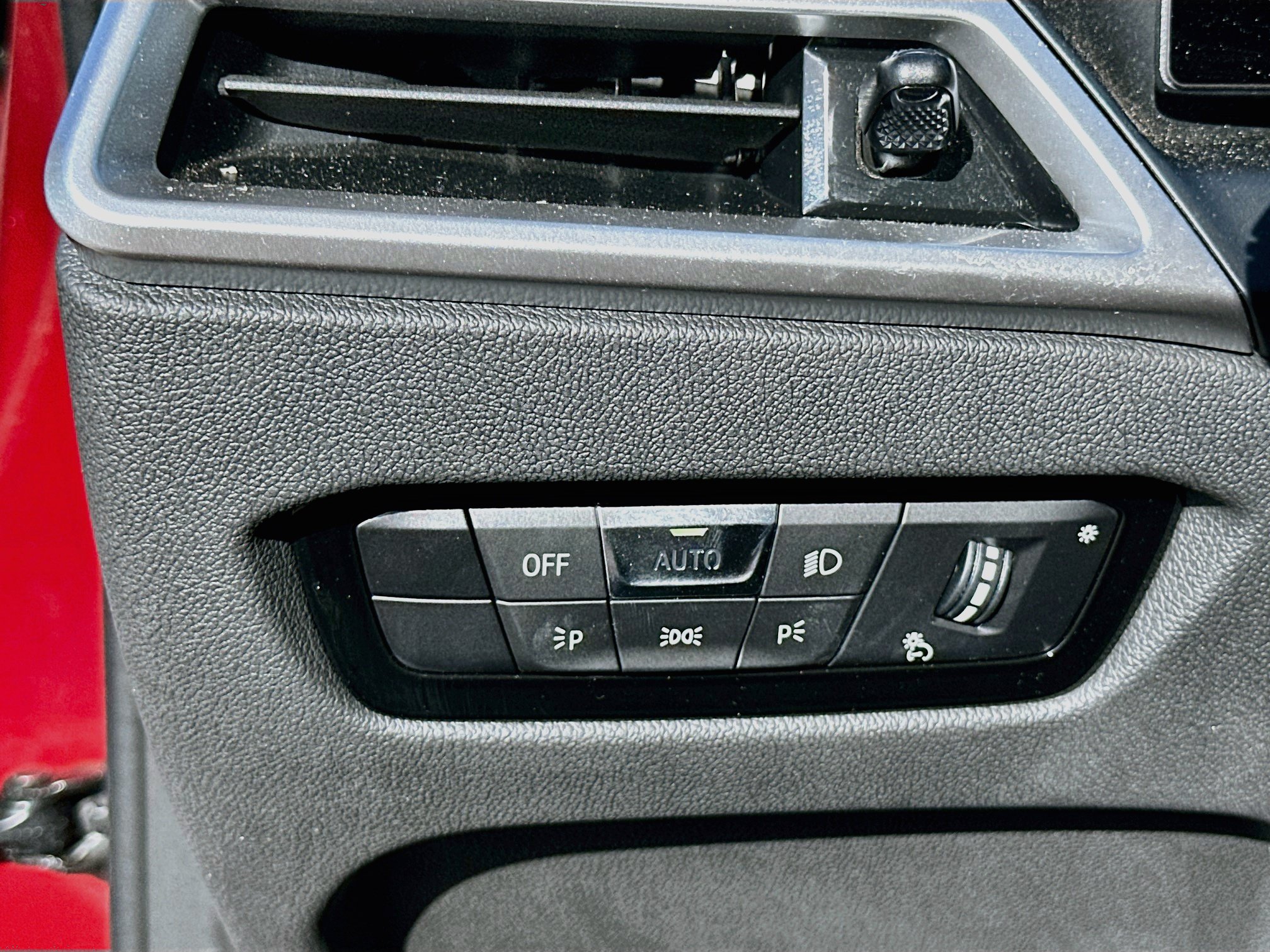 Certified 2025 BMW 230i Coupe RWD image 10