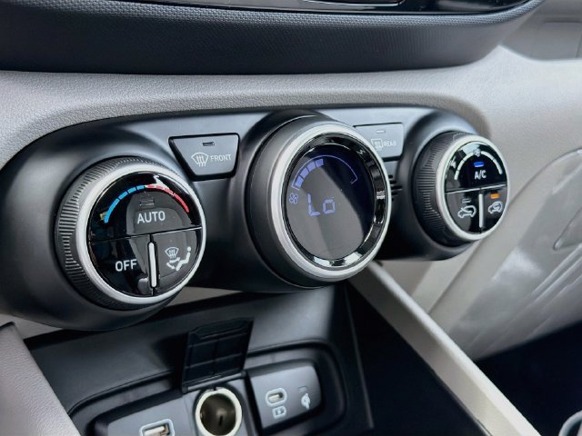 New 2026 Hyundai Venue SEL FWD image 13