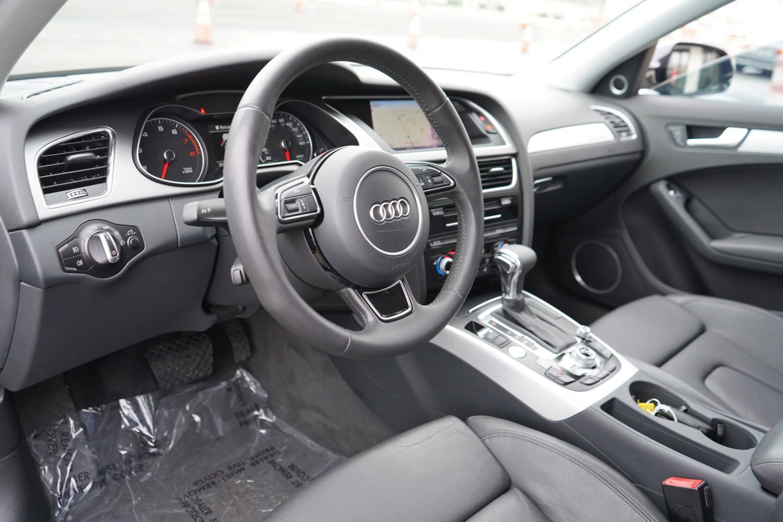 Used 2014 Audi A4 2.0T Premium Plus w/ Premium Plus Package image 8