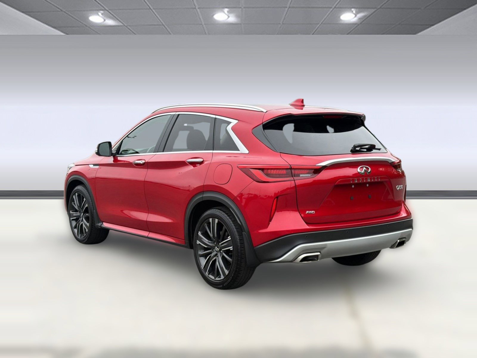 Used 2023 INFINITI QX50 Sensory w/ Cargo Package AWD/4WD image 3