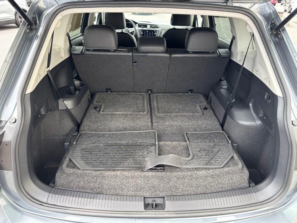 Used 2022 Volkswagen Tiguan SE FWD image 12