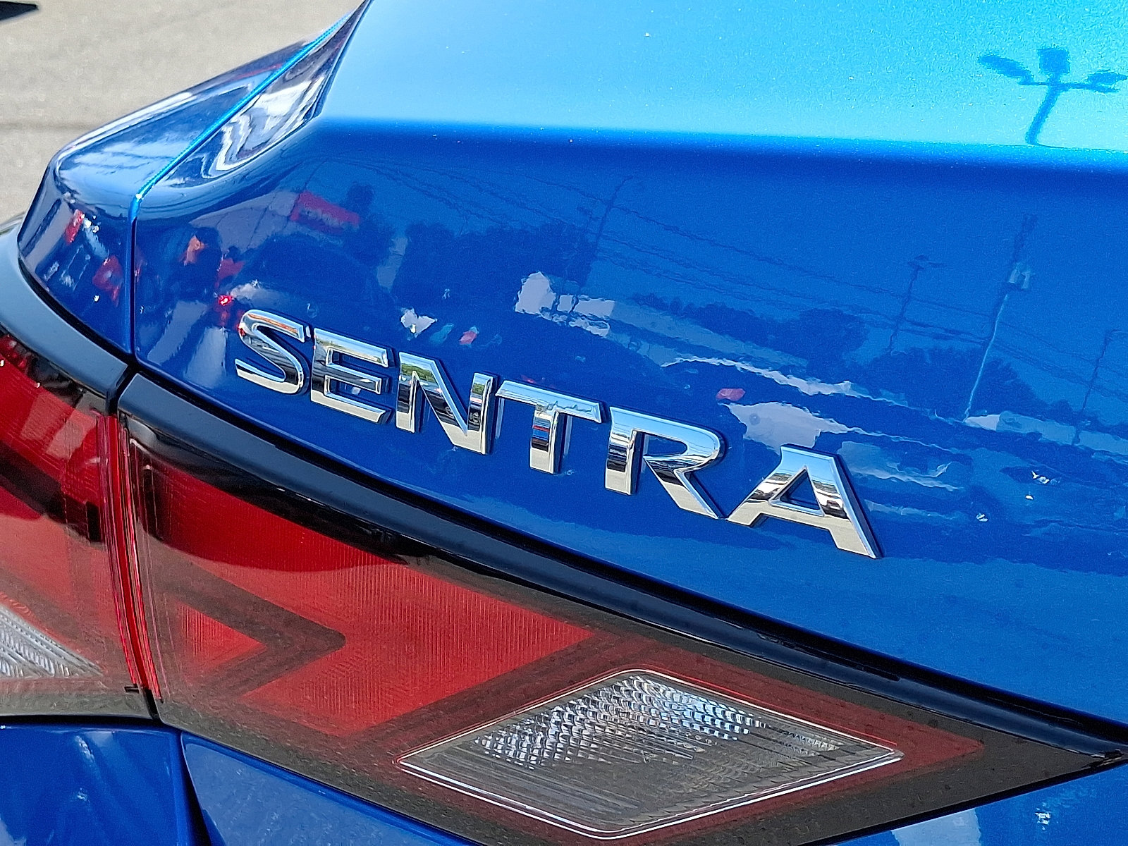 Certified 2024 Nissan Sentra SV image 30