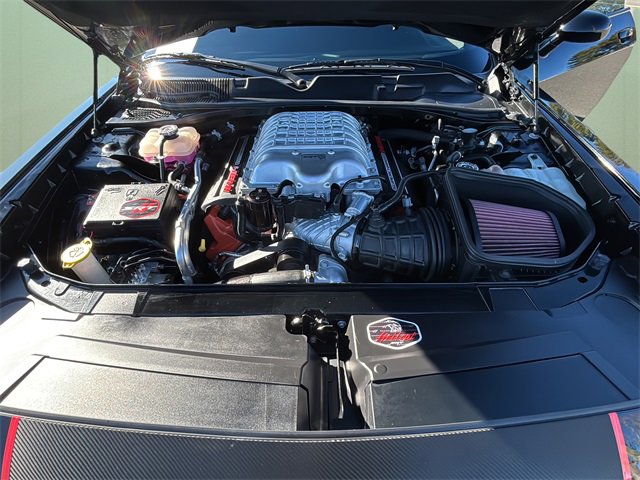 Used 2019 Dodge Challenger SRT Hellcat image 12