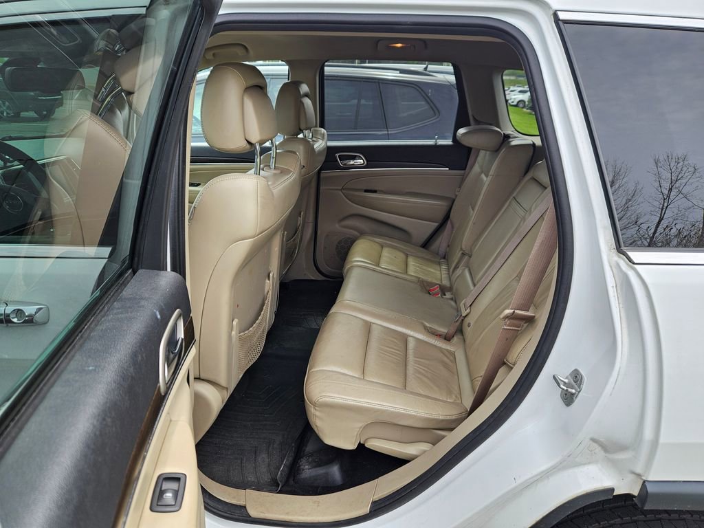 Used 2014 Jeep Grand Cherokee Limited w/ Trailer Tow Group IV AWD/4WD image 10