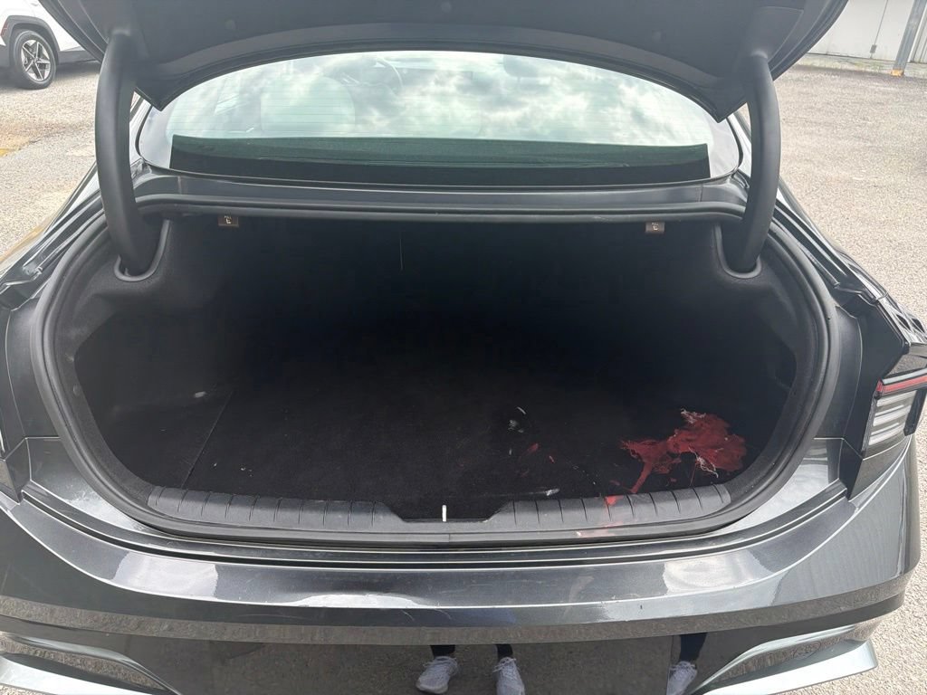 Used 2025 Hyundai Sonata SEL FWD image 13