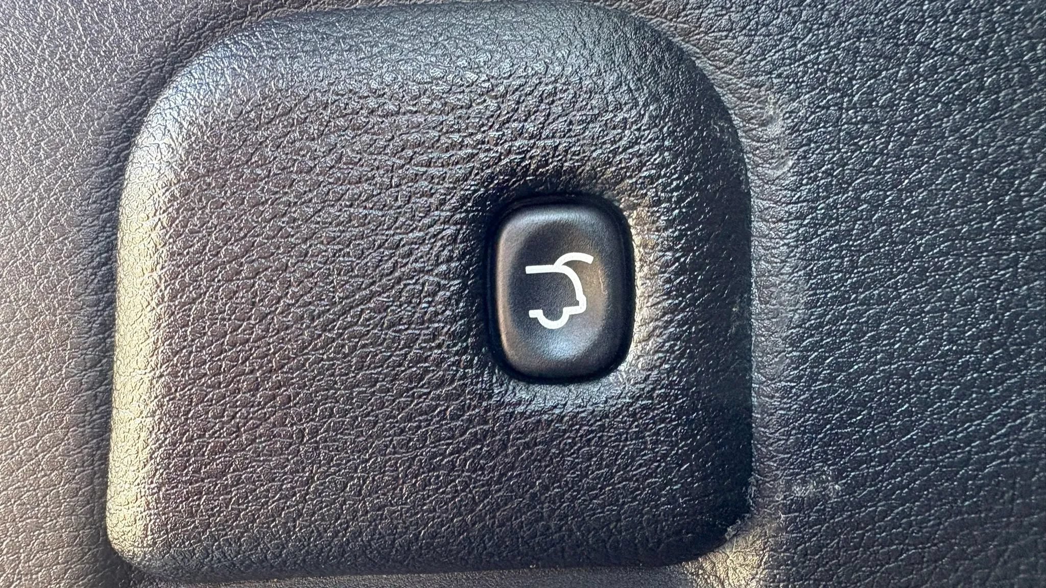 Used 2014 Jeep Grand Cherokee Limited AWD/4WD image 26
