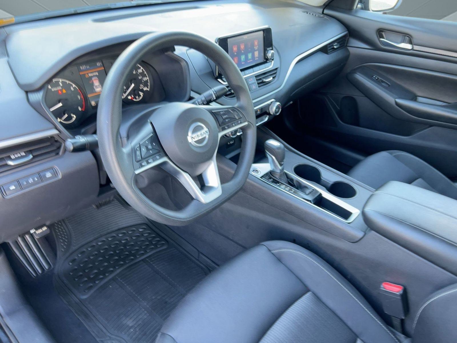 Used 2022 Nissan Altima 2.5 S image 4