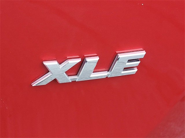 Used 2017 Toyota RAV4 XLE image 13