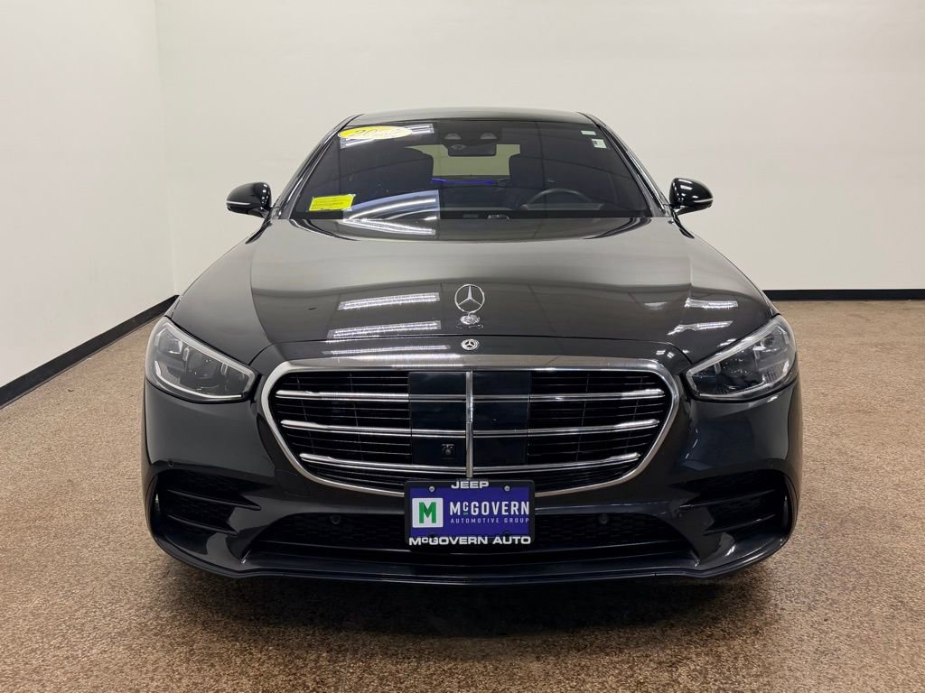 Used 2022 Mercedes-Benz S 580 4MATIC Sedan w/ AMG Line Package image 10