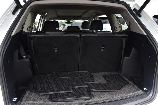 Used 2022 Volkswagen Atlas SEL Premium AWD/4WD image 26